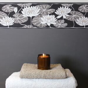 Waterlily Border / Taupe