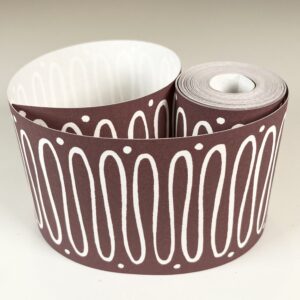 Squiggle Border / Aubergine